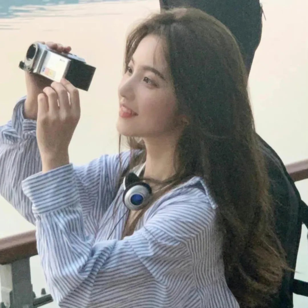 儿子，你马甲要掉了